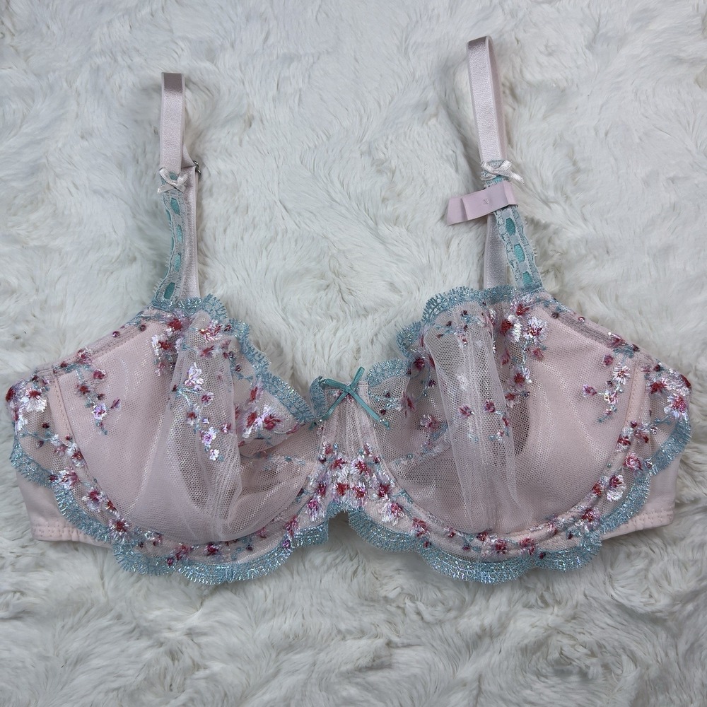 Victoria's Secret Dream Angels Unlined Balconette Bra Floral Embroidered 32B NWT